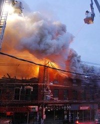  国际米兰青训基地起火，百年历史建筑严重损毁  