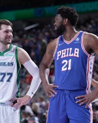  东契奇40+三双难救独行侠负灰熊  