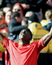  利物浦锋线哑火遭保级队爆冷  