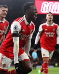  阿森纳托马斯世界波破门，阿尔特塔点赞硬度  