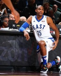  勇士,逆转凯尔特人,锁定西部榜首  