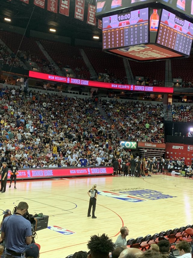  南安普敦攻防失衡明显，主场惨败陷入降级区