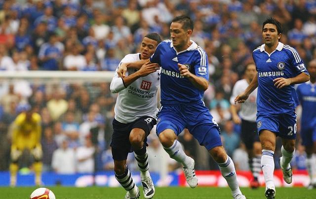  托特纳姆热刺后防失误连连，主场两度领先遭维拉扳平