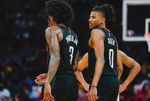  火箭格林申京内外联动，惜败勇士展现成长潜力